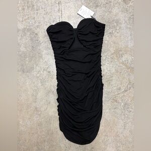 Elegant Black‎ Strapless Dress